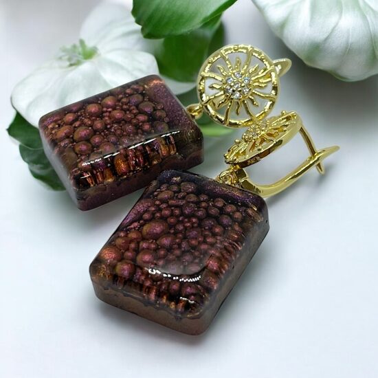 Auskari "Sārtais kosmoss"